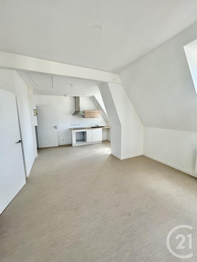 Appartement F2 à louer - 2 pièces - 43.4 m2 - NEMOURS - 77 - ILE-DE-FRANCE - Century 21 Cottage Immobilier